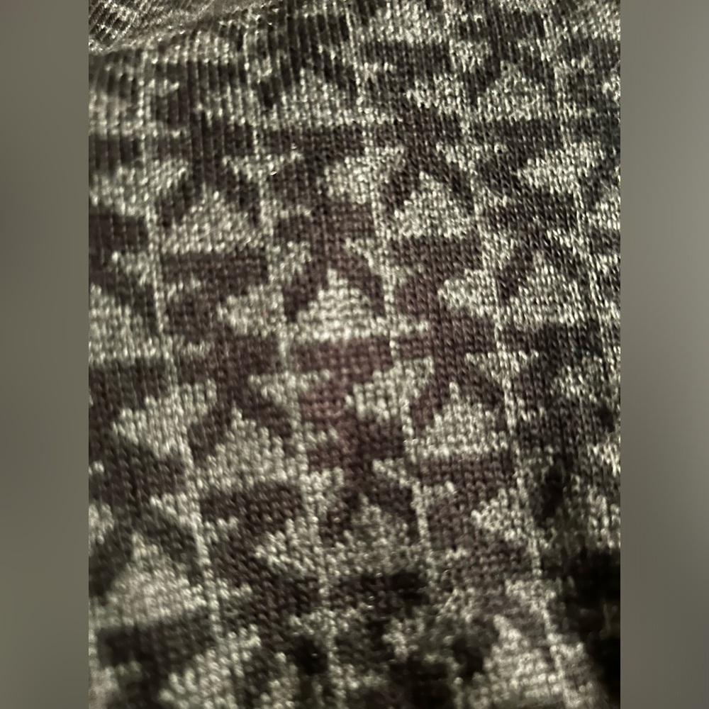 Michael Kor's MK Patterned Black And Grey Scarf - CONSIGNED, Not For Sale - Picture 1 of 9